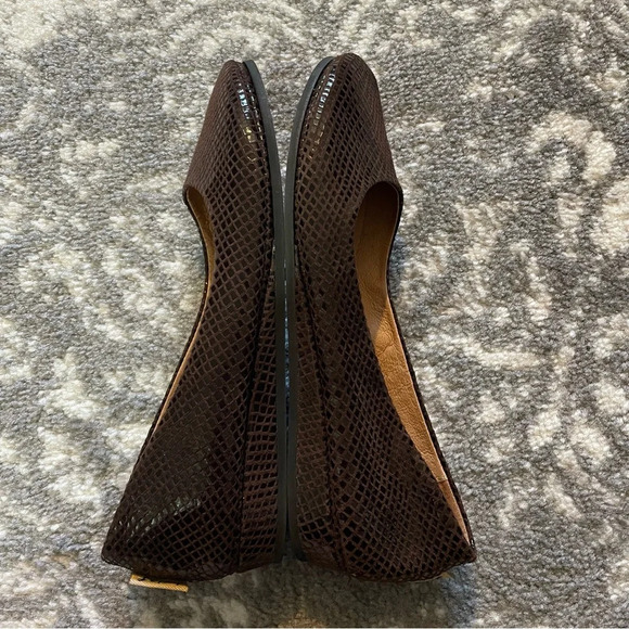 French Sole FS/NY Zeppa-Chocolate Snake Flats Made in Italy - Picture 7 of 10